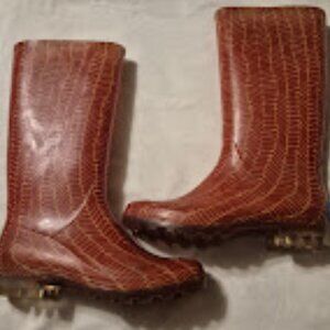 Womens Toms Rain Boots Cabrilla Waterproof Rubber Printed Red Herringbone W7